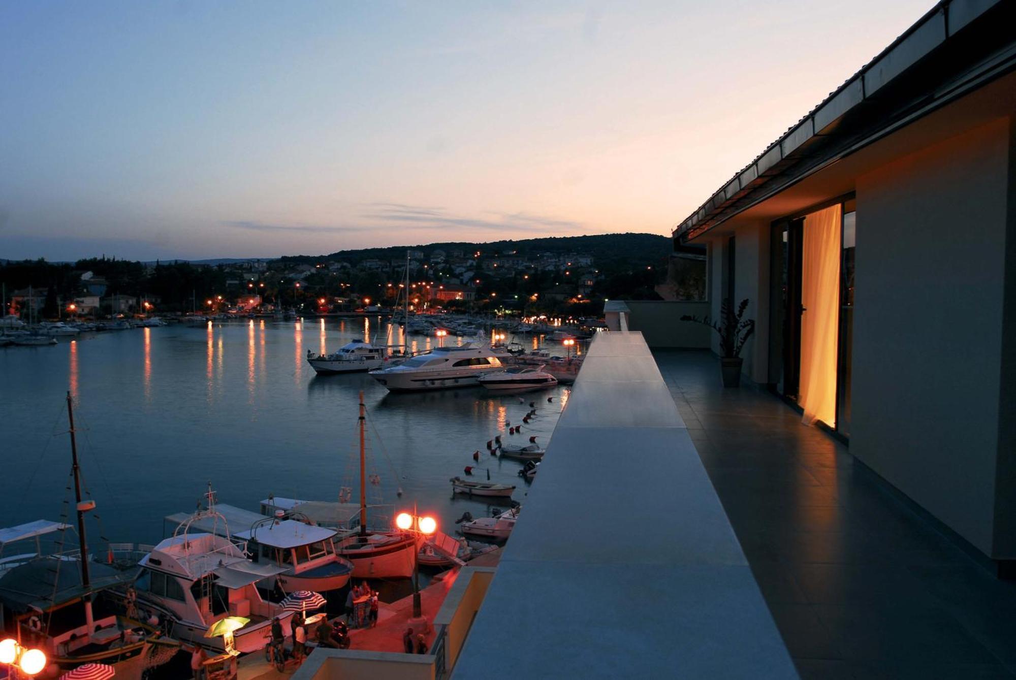Hotel Marina Veglia Exterior foto